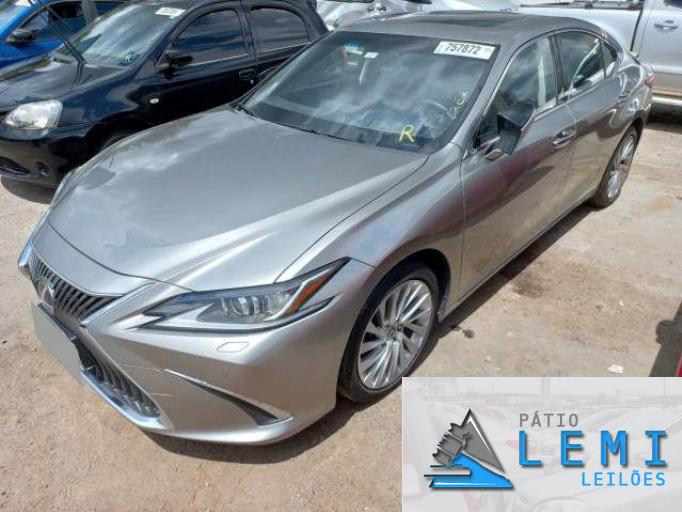 LEXUS ES 18/19 LEXUS ES 18/19