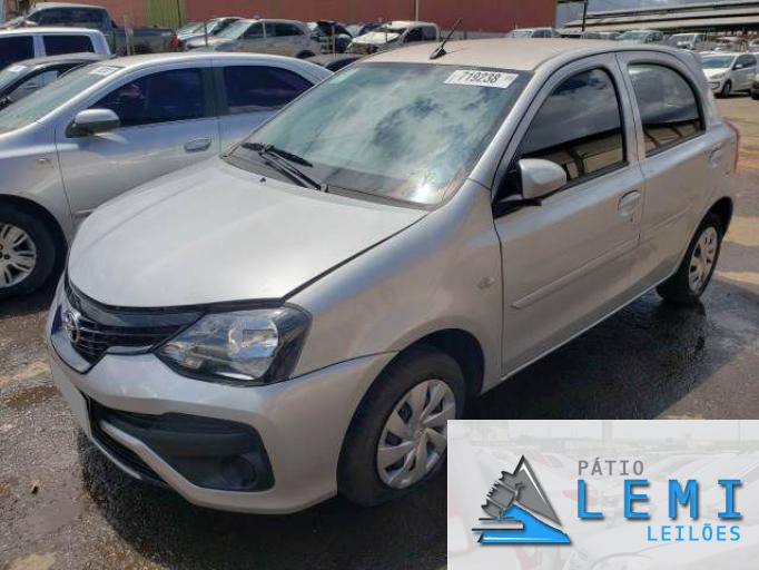 TOYOTA ETIOS 20/21  TOYOTA ETIOS 20/21