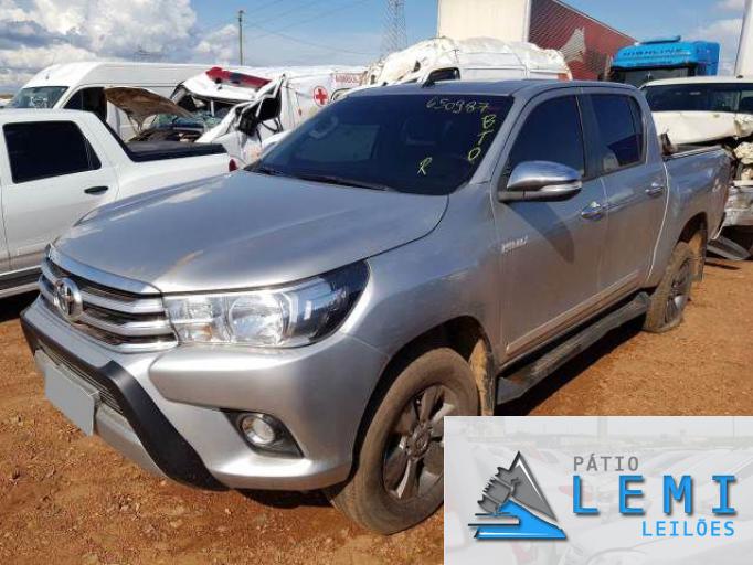 TOYOTA HILUX CD 16/17 TOYOTA HILUX CD 16/17