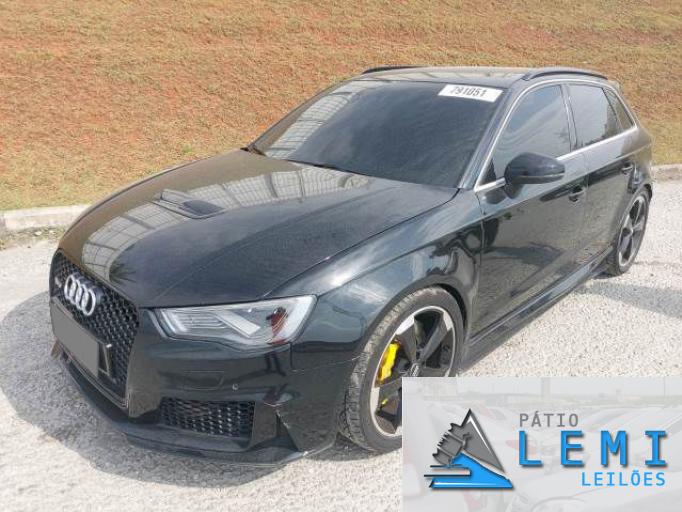 AUDI RS3 SPORTBACK 15/16 AUDI RS3 SPORTBACK 15/16