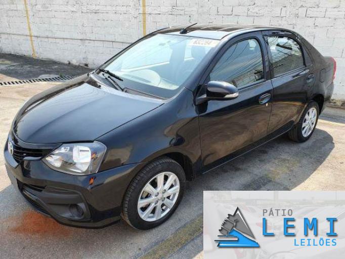 TOYOTA ETIOS SEDAN 19/20 TOYOTA ETIOS SEDAN 19/20