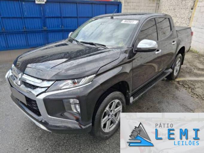 MITSUBISHI L200 TRITON 21/22 MITSUBISHI L200 TRITON 21/22