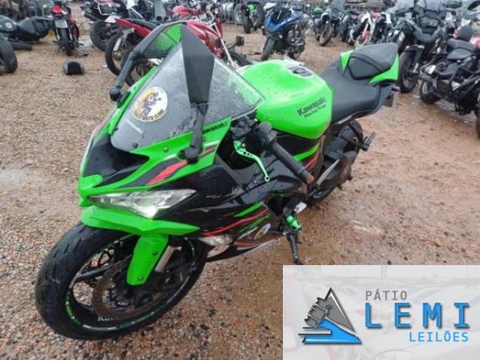 KAWASAKI NINJA ZX-6R 21/21 KAWASAKI NINJA ZX-6R 21/21