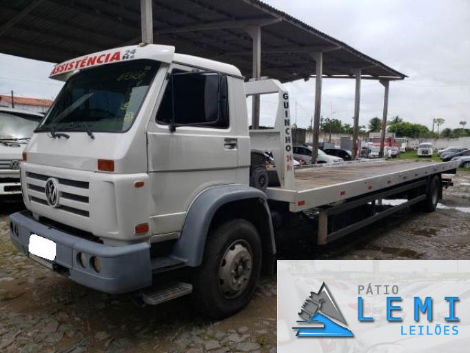 VOLKSWAGEN 13-180 E WORKER 06/06