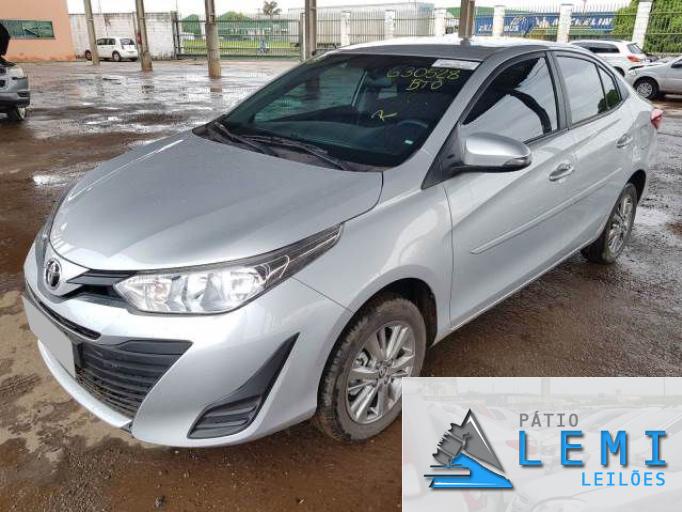 TOYOTA YARIS SEDAN 21/22 TOYOTA YARIS SEDAN 21/22