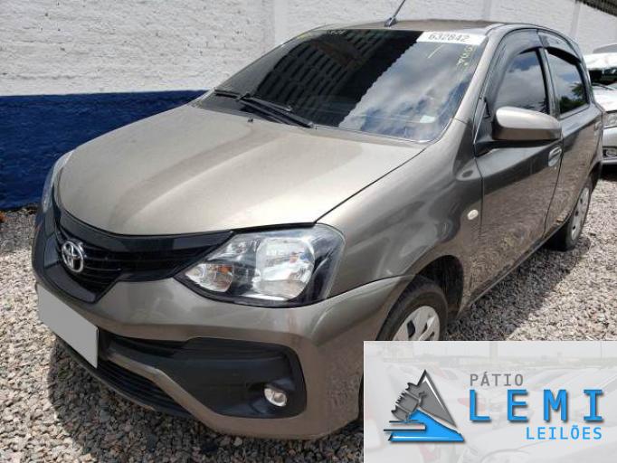TOYOTA ETIOS 19/20 TOYOTA ETIOS 19/20