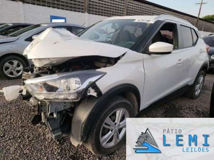 NISSAN KICKS 18/18 NISSAN KICKS 18/18