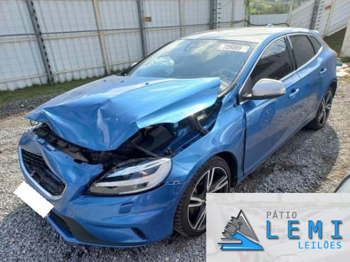 VOLVO V40 18/18 VOLVO V40 18/18