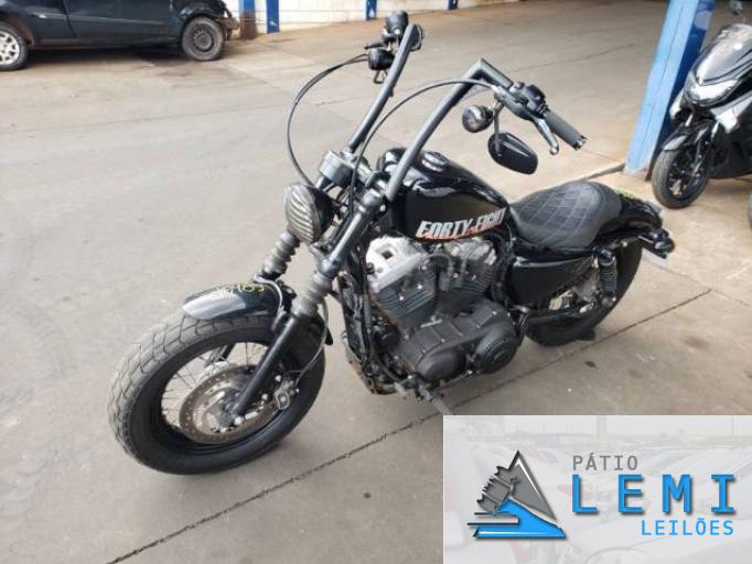 HARLEY-DAVIDSON SPORTSTER 14/15 HARLEY-DAVIDSON SPORTSTER 14/15