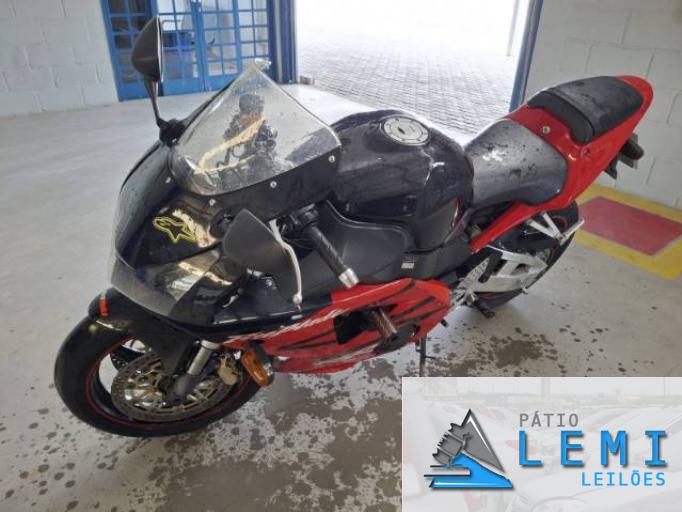 HONDA CBR 900RR 03/03 HONDA CBR 900RR 03/03